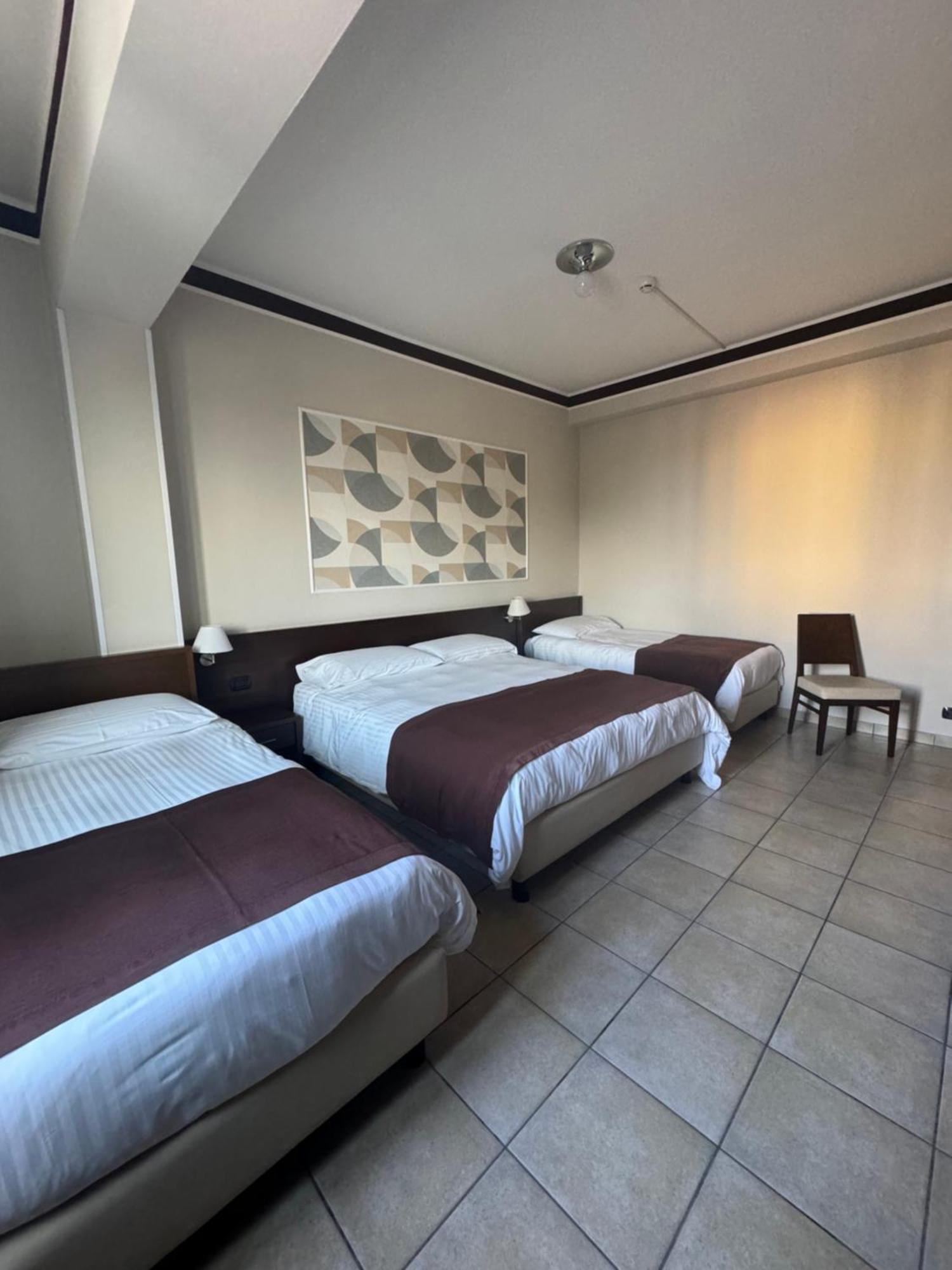 Hotel Vittoria Rosarno Exterior photo